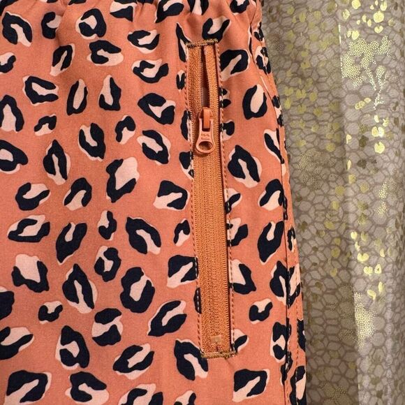 Billabong Adventure Division Orange Black Cheetah Print Active Shorts Large NWT - Picture 6 of 10